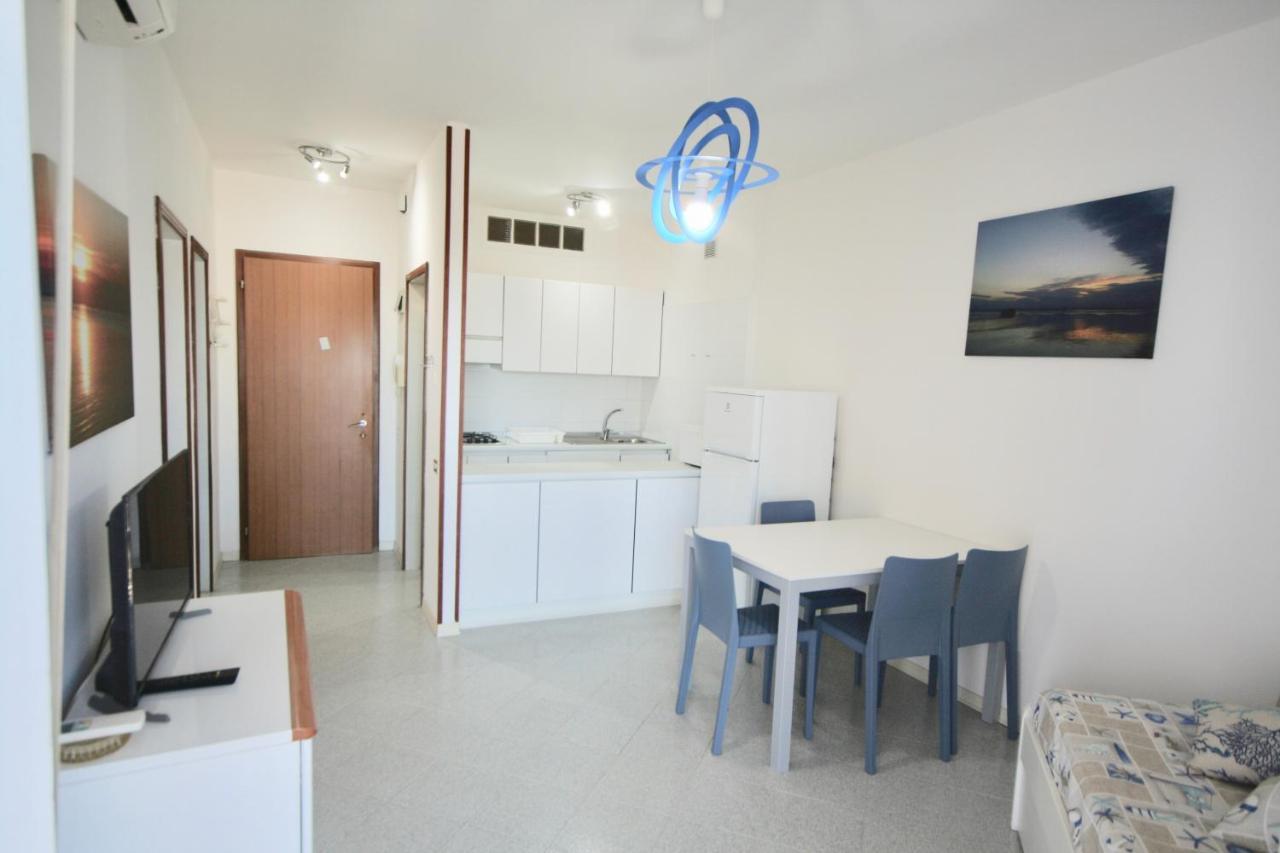 Ba - Cristallo - Sea View - Lignano Sabbiadoro Exterior foto
